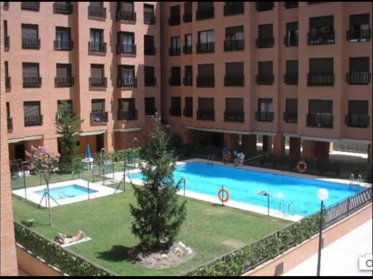 Samaniego Suite, Airport, Ifema Turistico Madrid Exteriér fotografie